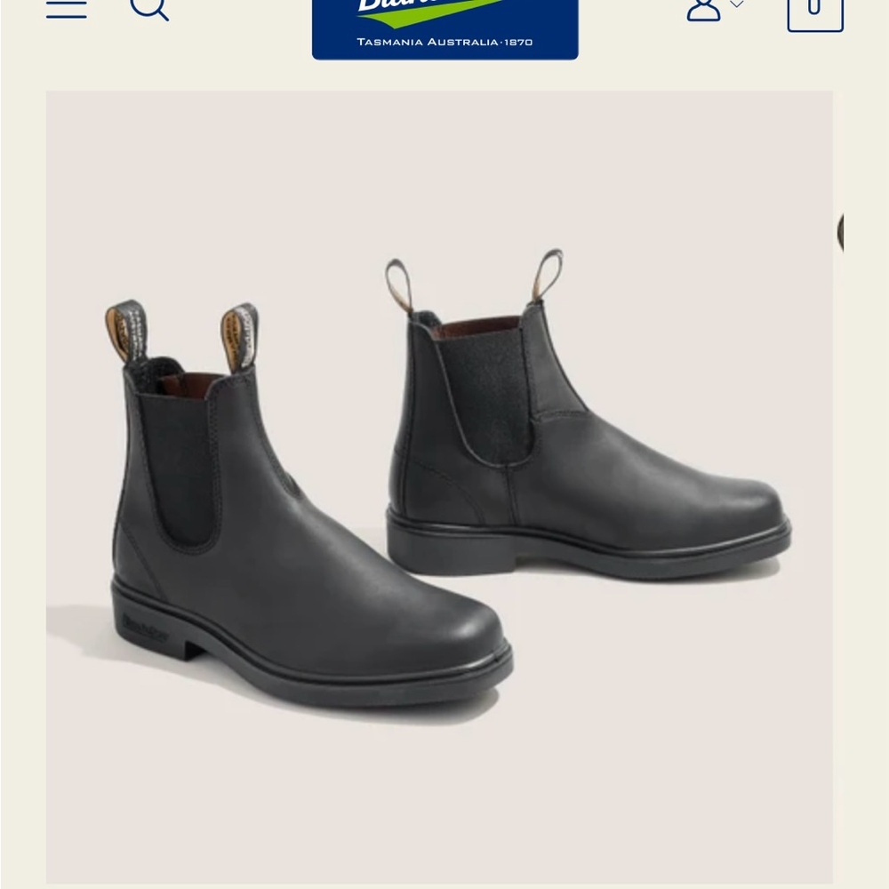 Blundstone Women’s Black Leather Chelsea Boots